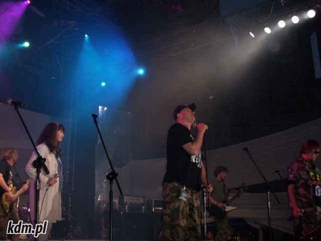 12095510.jpg