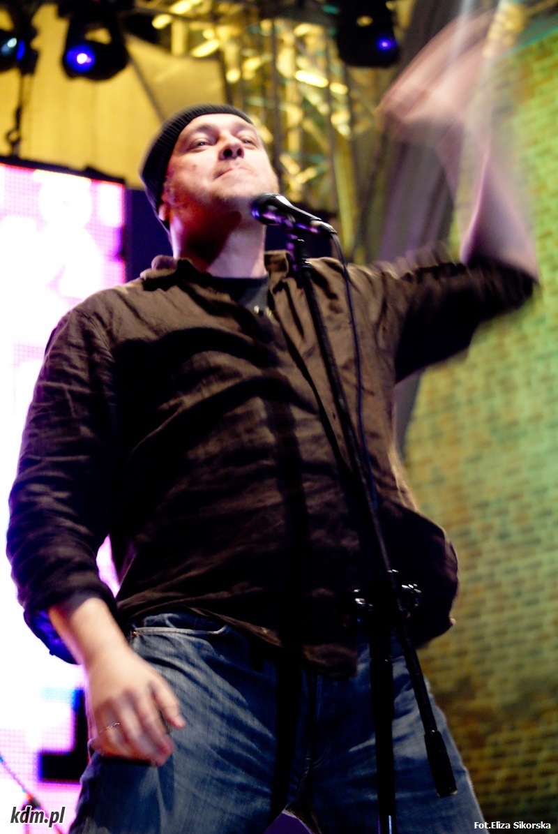 233927aaa_is_2tm2,3_(1_of_17).jpg