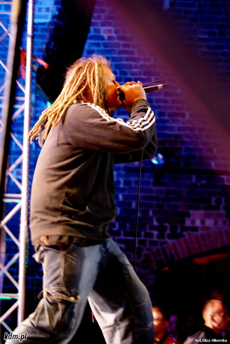 234112aaa_is_2tm2,3_(13_of_17).jpg